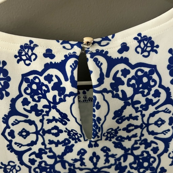 White & Blue Crop Shirt - Picture 4 of 5